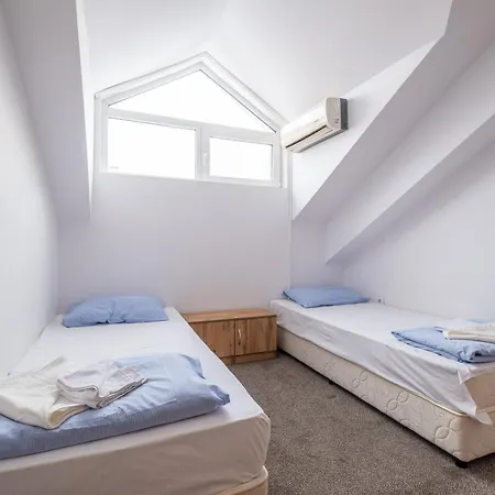 Yubim & Free Private Parking Apartment Sofia