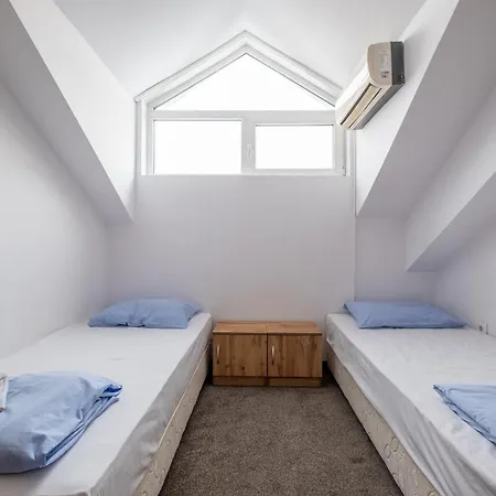 Apartmán Yubim & Free Private Parking Sofie