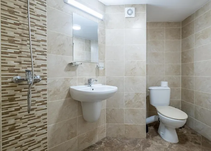 Yubim & Free Private Parking