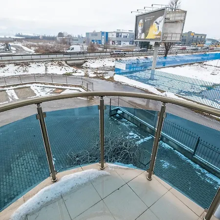 Yubim & Free Private Parking