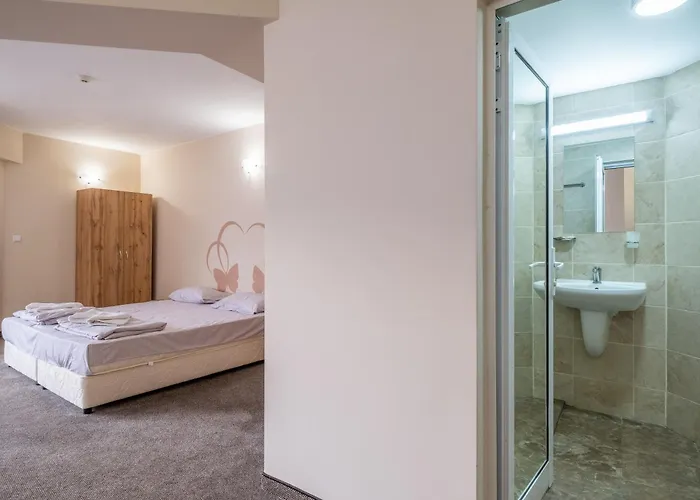 Yubim & Free Private Parking Sófia