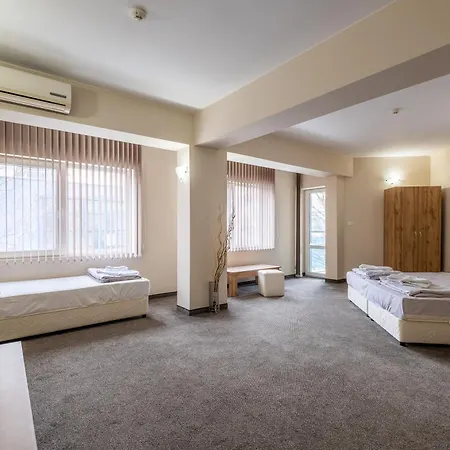 Apartament Yubim & Free Private Parking