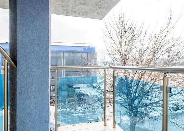 Yubim & Free Private Parking * Sofía